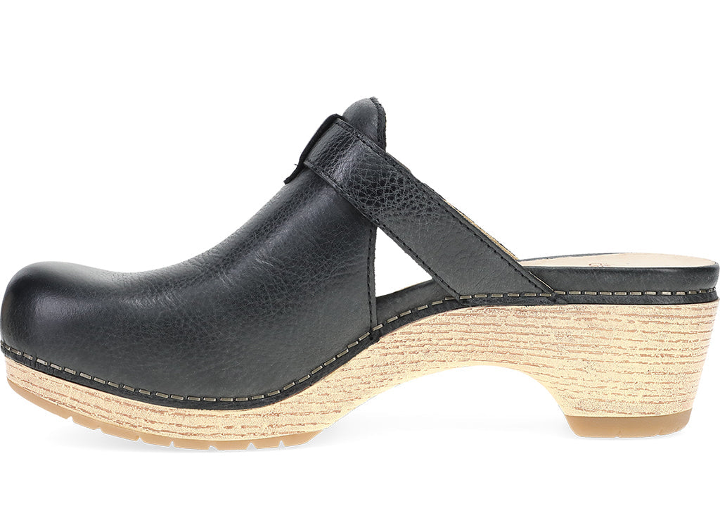 Dansko Women's Leandra Clog
